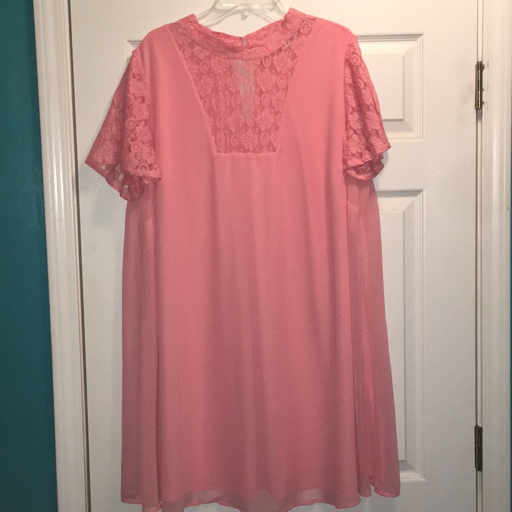 EUC capsule brand lace bib dress. So beautiful!